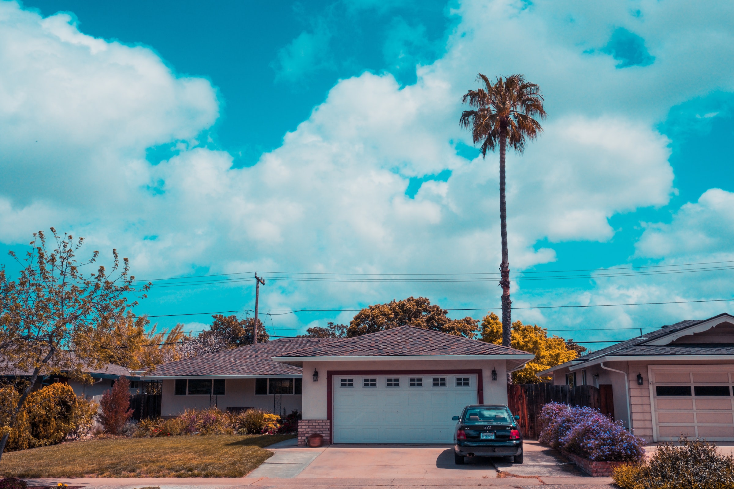 Top 5 Common Garage Door Problems in Pembroke Pines: How to Fix Them