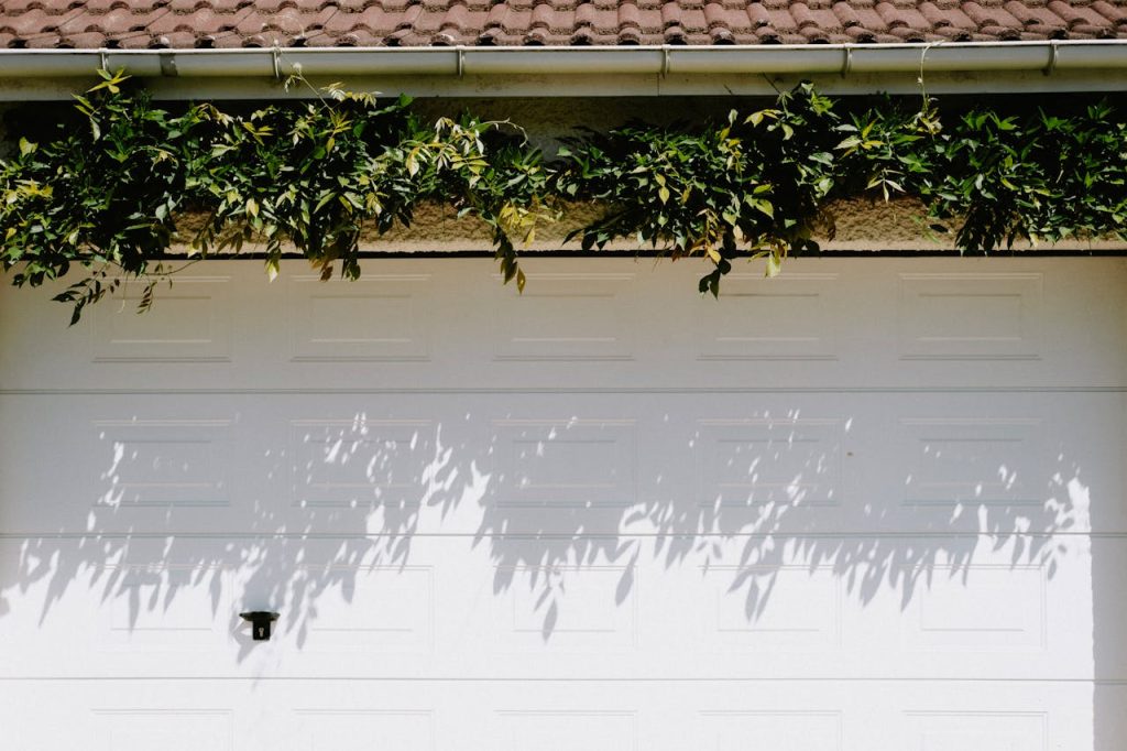Garage Door Safety Tips